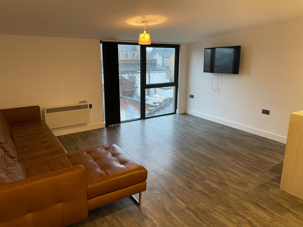 Property photo 2 of 9 Property