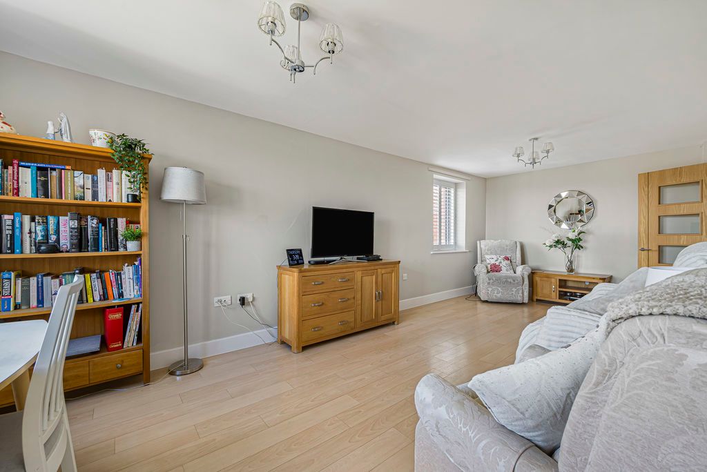 Property photo 2 of 20 Open Plan