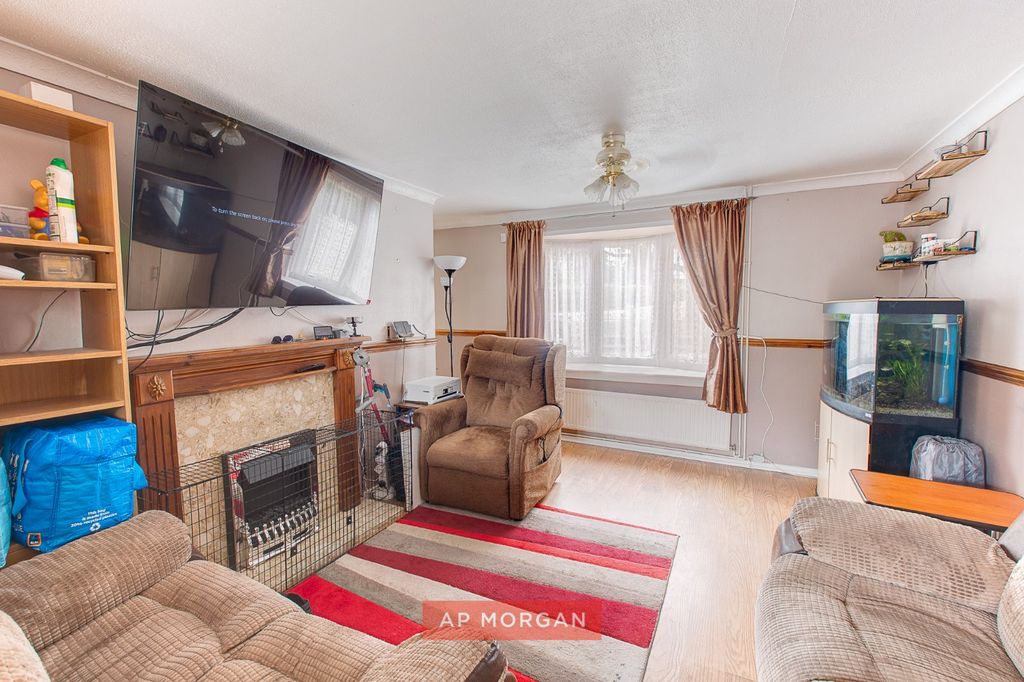 Property photo 3 of 12 Picture No. 09