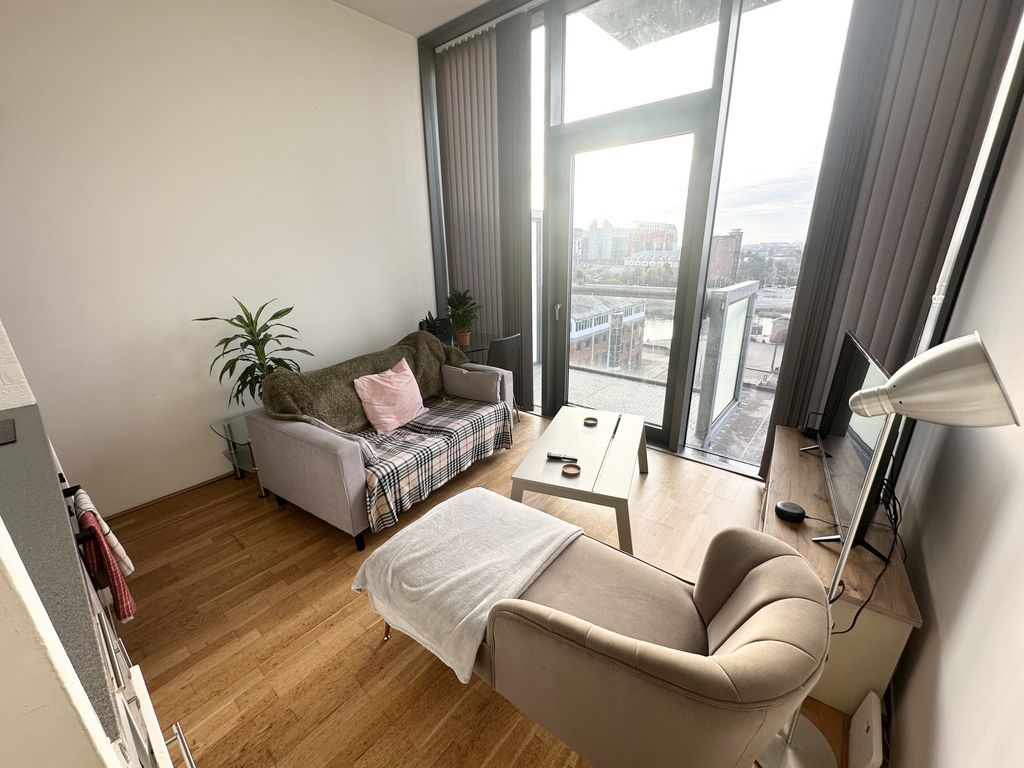 Property photo 2 of 16 Photo 1