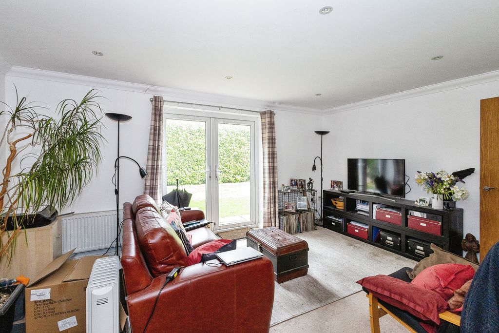 Property photo 2 of 14 Photography