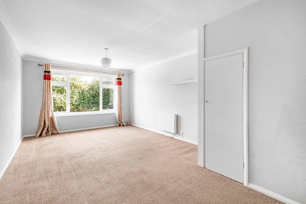 Property photo 3 of 16 30_88689