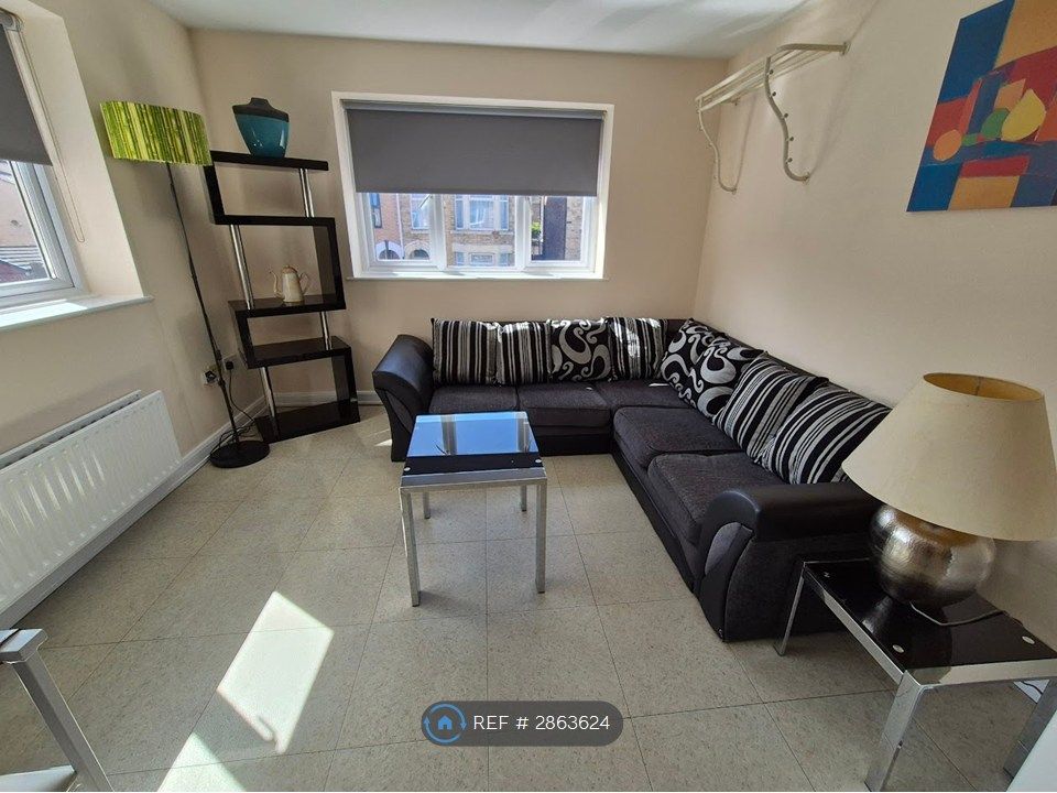 Property photo 2 of 5