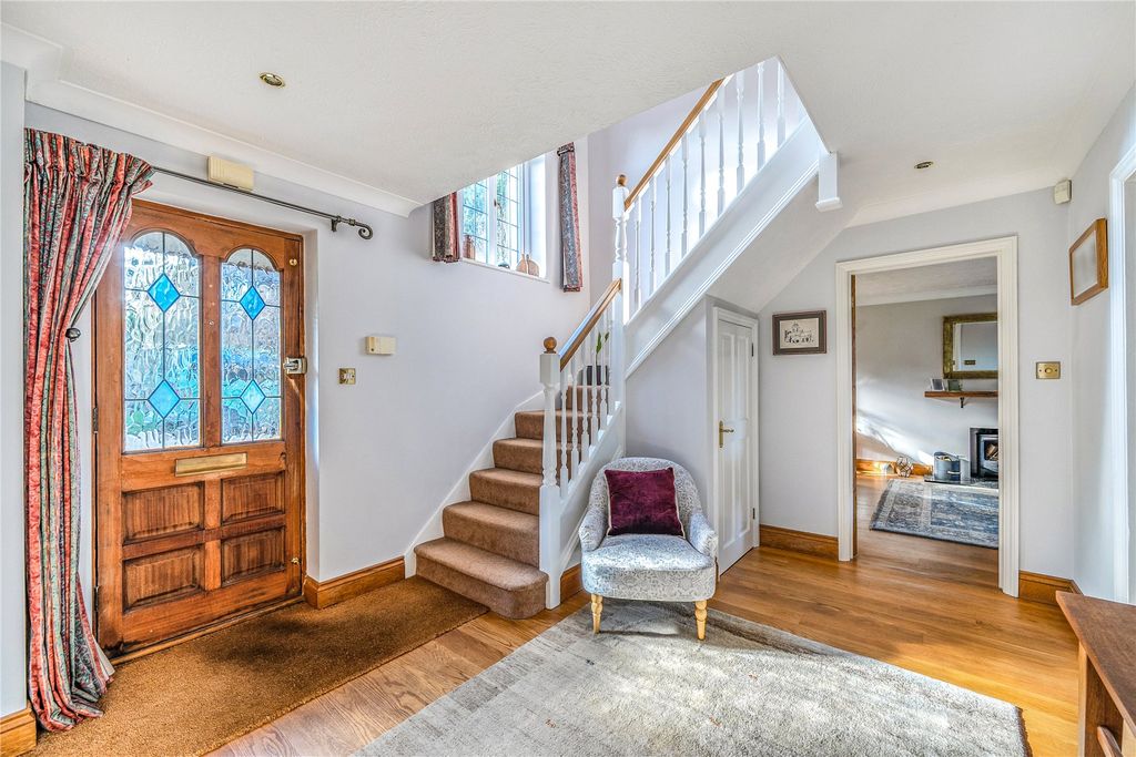 Additional image 11 of 4 bed detached house for saleLightwater GU18