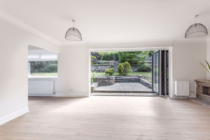 Property photo 2 of 16 Photo 3