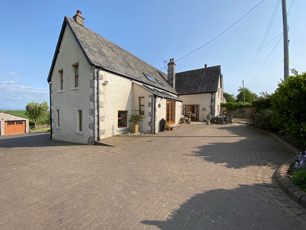Property photo 2 of 61