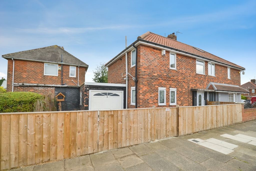 Property photo 1 of 13 Pbox-Img.Jpg