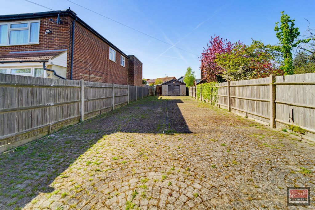 Additional image 6 of Land for saleAlexandra Road, Ashford TW15