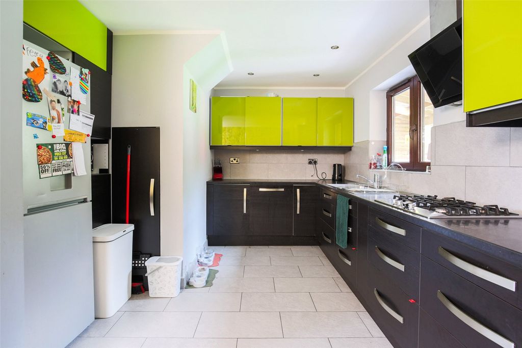 Property photo 3 of 15 Picture No. 08