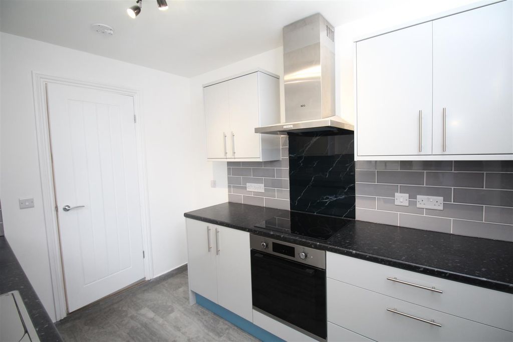 Property photo 3 of 17 Img_6384.Jpg