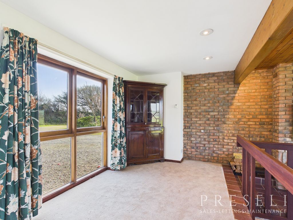 Additional image 9 of 3 bed detached house to rentSt. Davids Road, Haverfordwest SA62