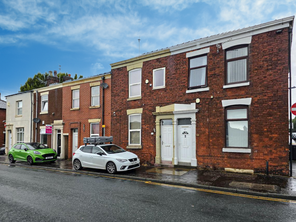 Property photo 2 of 3 92F28184-9cc1-11F1-Bce3-0242Ac110002-1140-0-Auto-0-0.Png