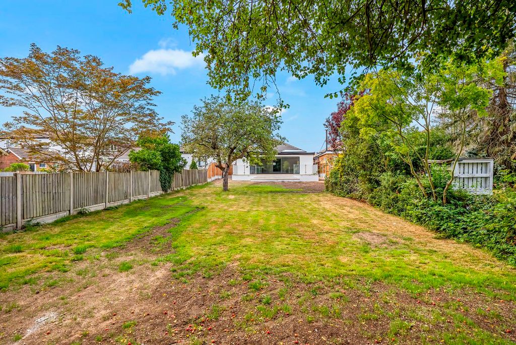 Property photo 3 of 26