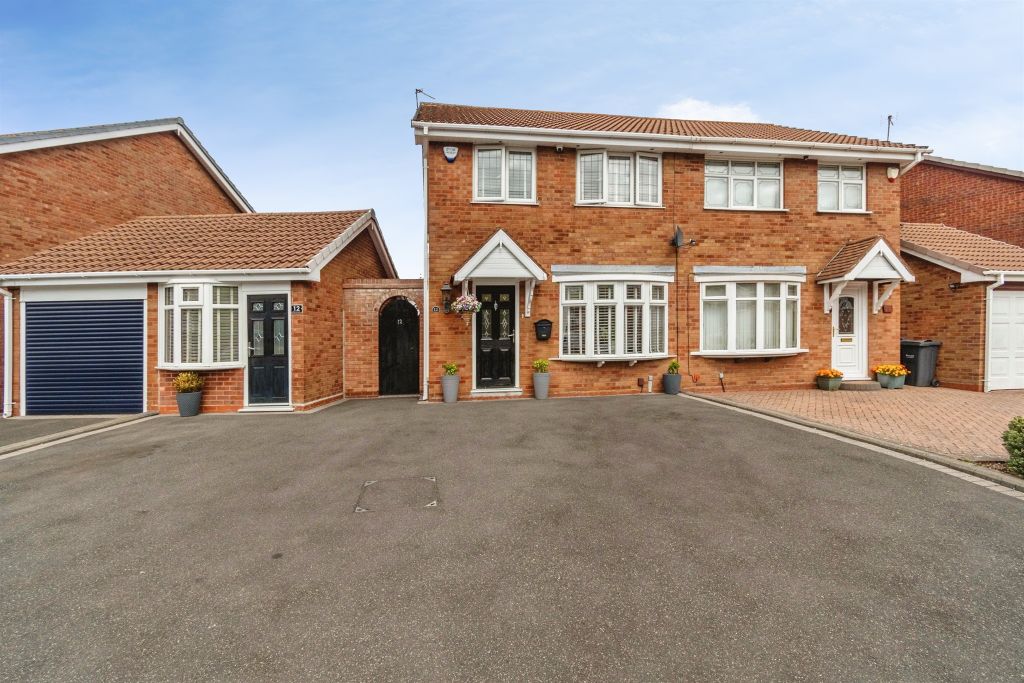 Property photo 1 of 19