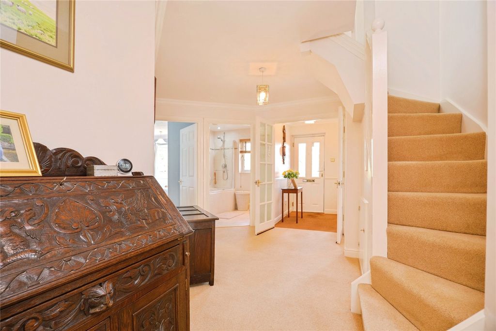 Property photo 2 of 20 Picture No. 22