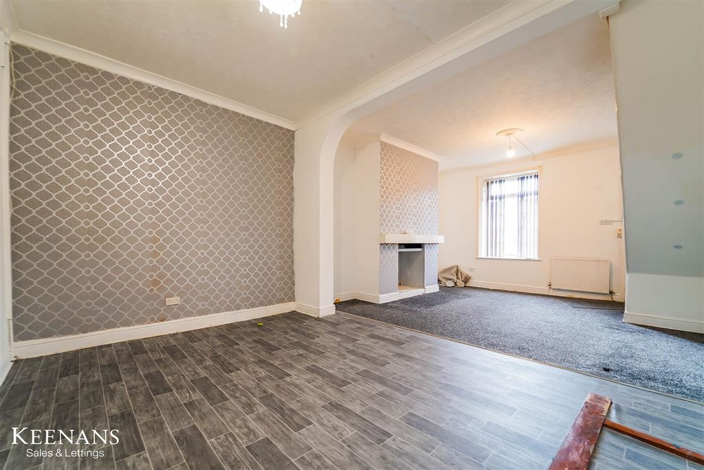 Property photo 2 of 16 4.Jpg