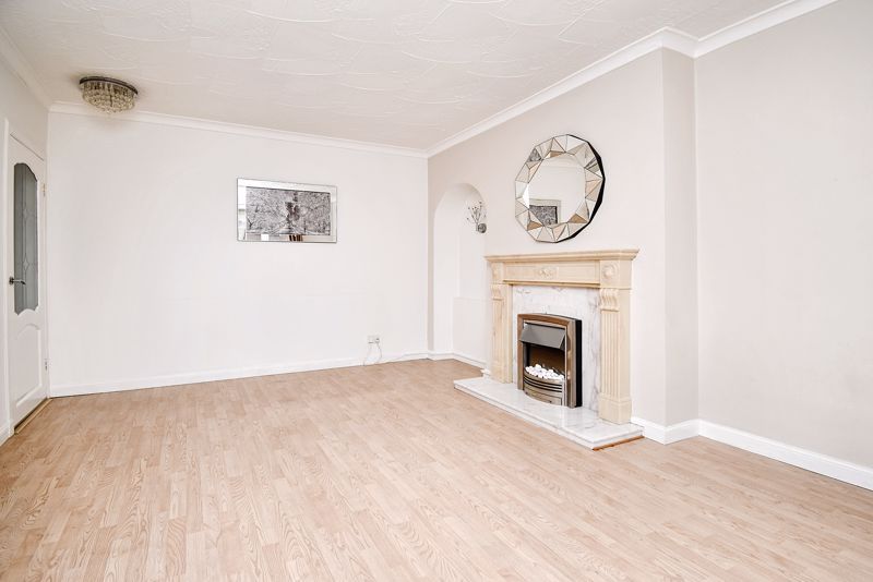 Property photo 3 of 10 Lounge Angle 2