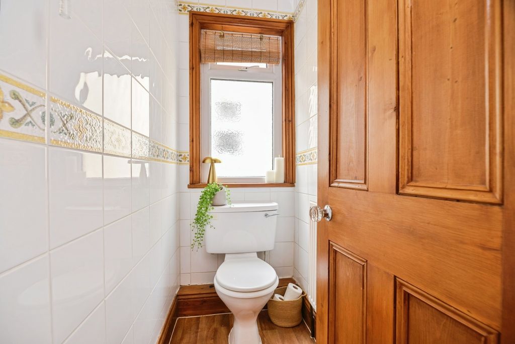 Additional image 16 of 4 bed semi-detached house for saleOxford Road, Middlesbrough, North Yorkshire TS5