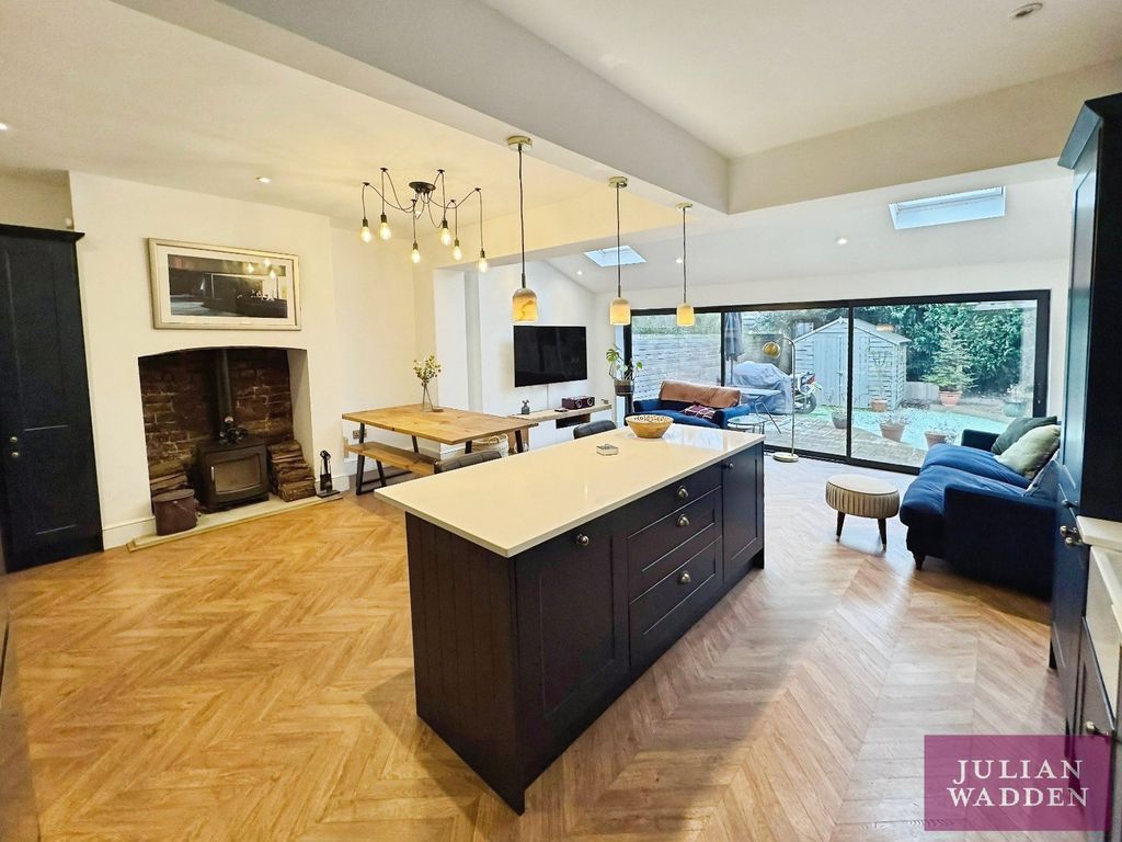 Property photo 2 of 22 Picture 2