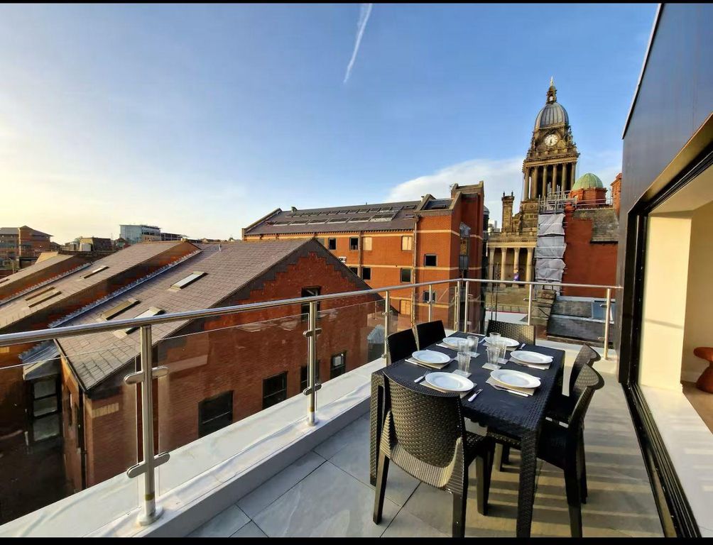 Property photo 2 of 12 Photo-2025-10-27-09-34-00 3.Jpg