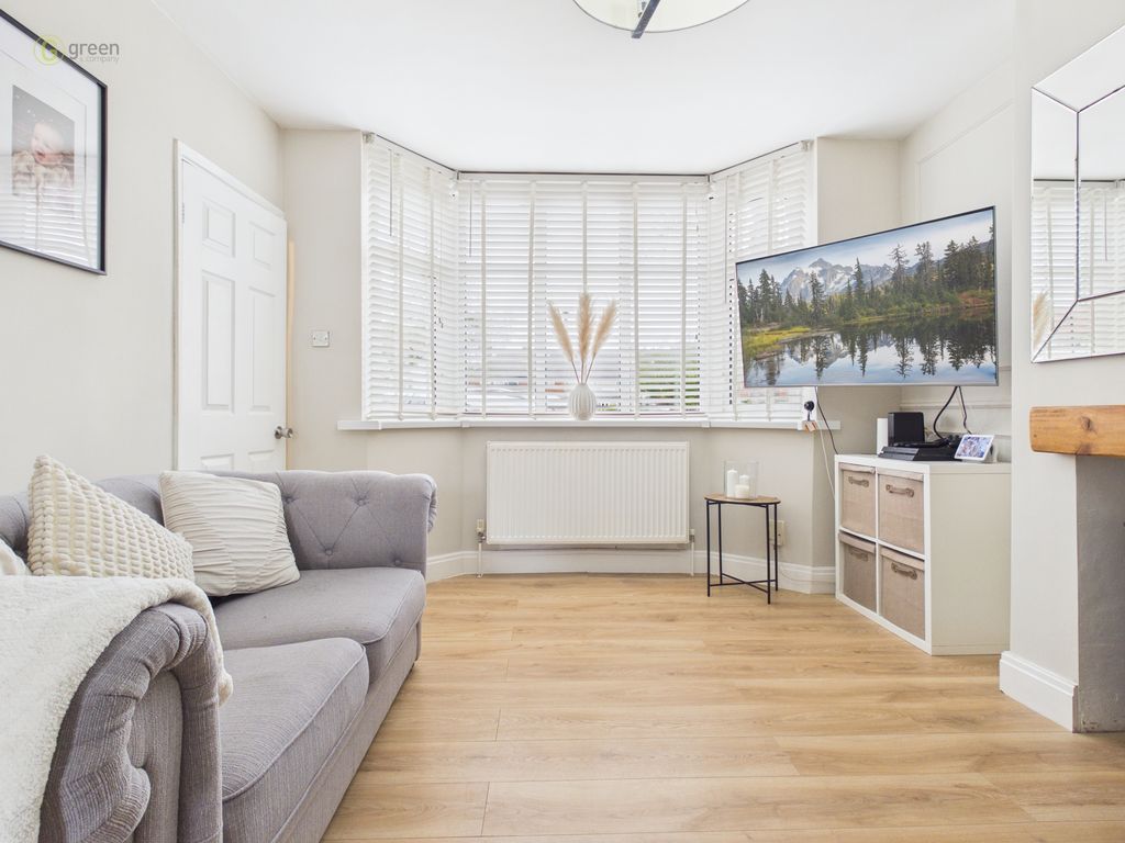 Property photo 2 of 48 Cam01332G0Pr0694Still002