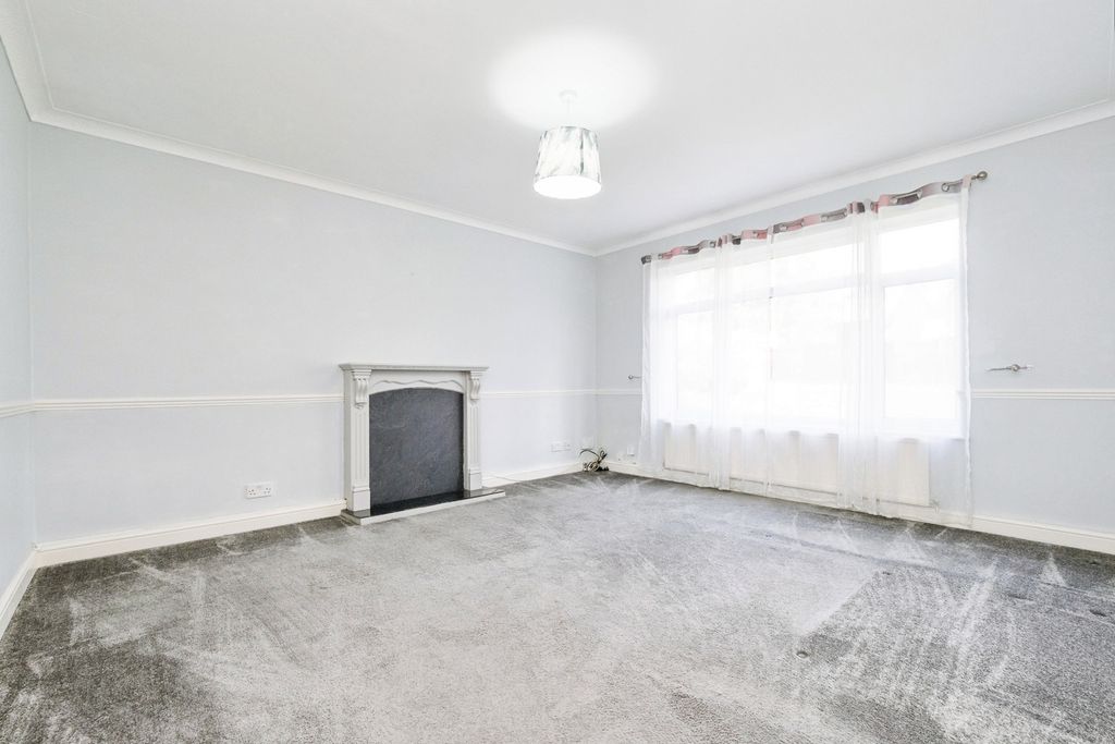 Property photo 2 of 13 Pbox-Img.Jpg