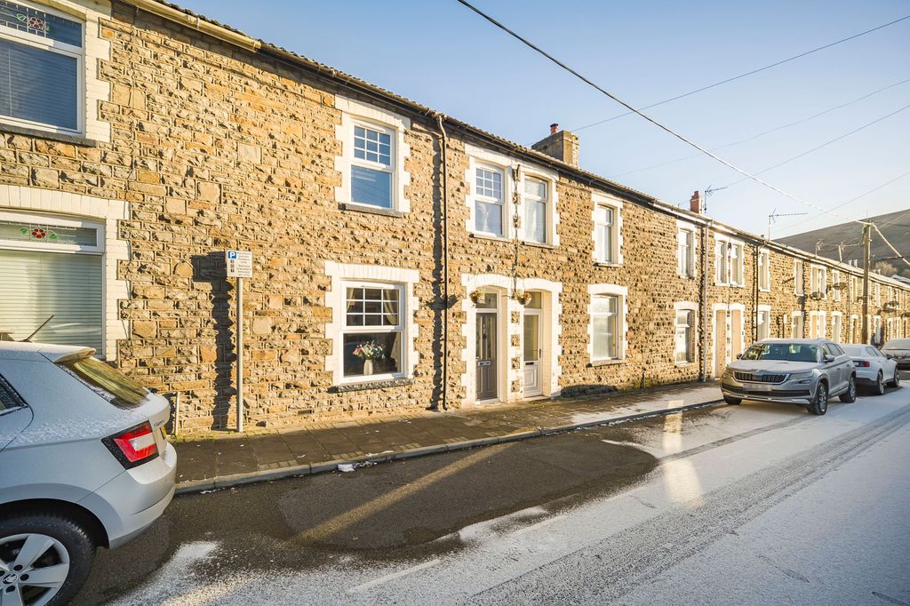 Property photo 1 of 29