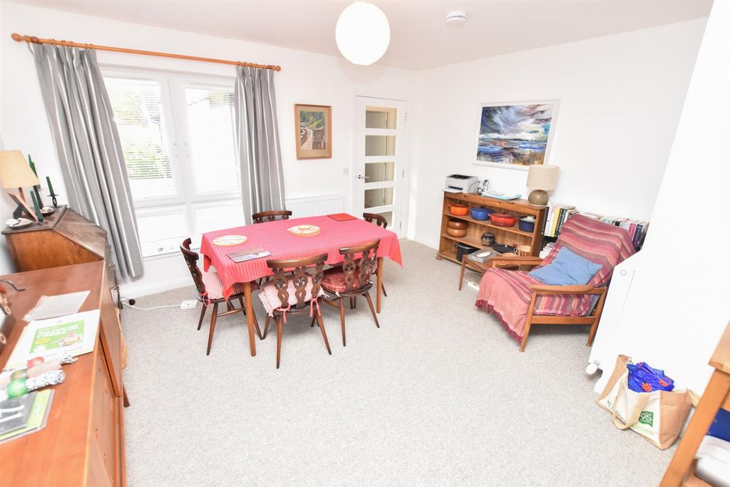 Property photo 2 of 22 Kitchen/Dining Room