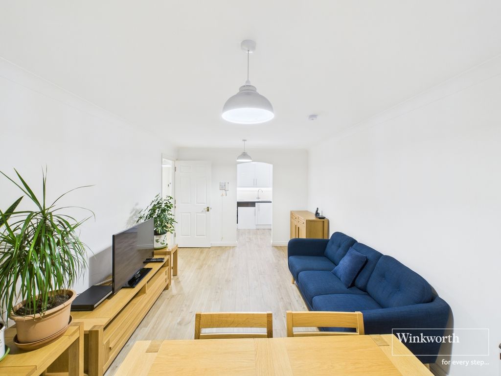 Property photo 3 of 6 Photograph