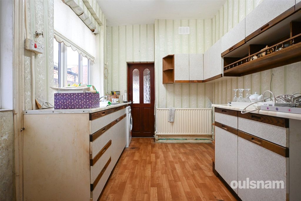 Property photo 3 of 20 Picture No. 06