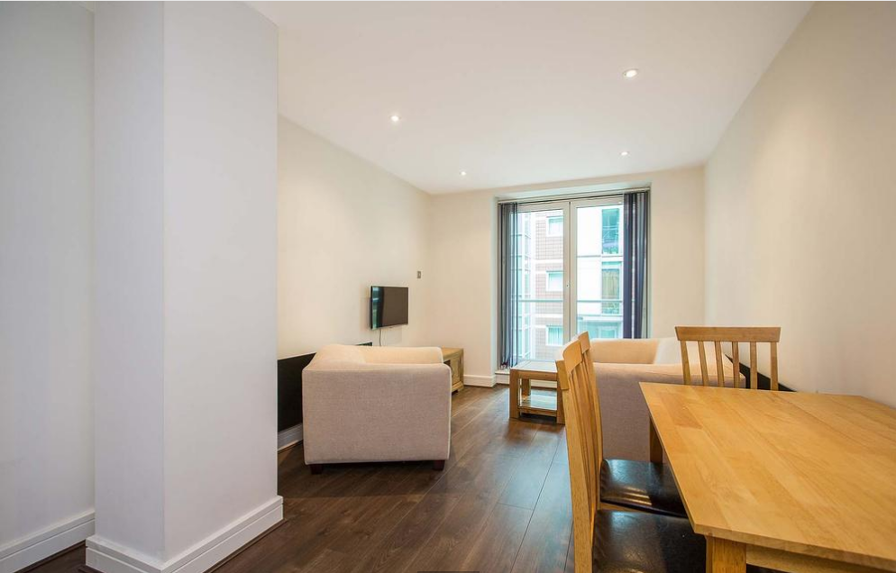 Property photo 1 of 6