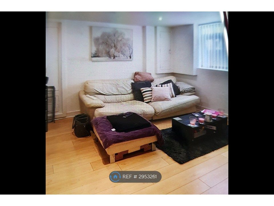 Property photo 1 of 3
