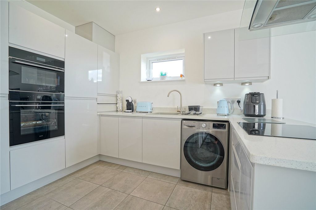 Property photo 2 of 13 Picture No. 06