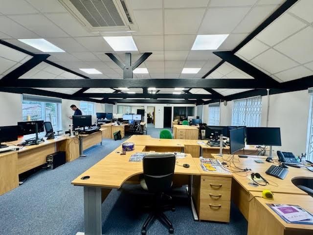 Property photo 2 of 6 Photo