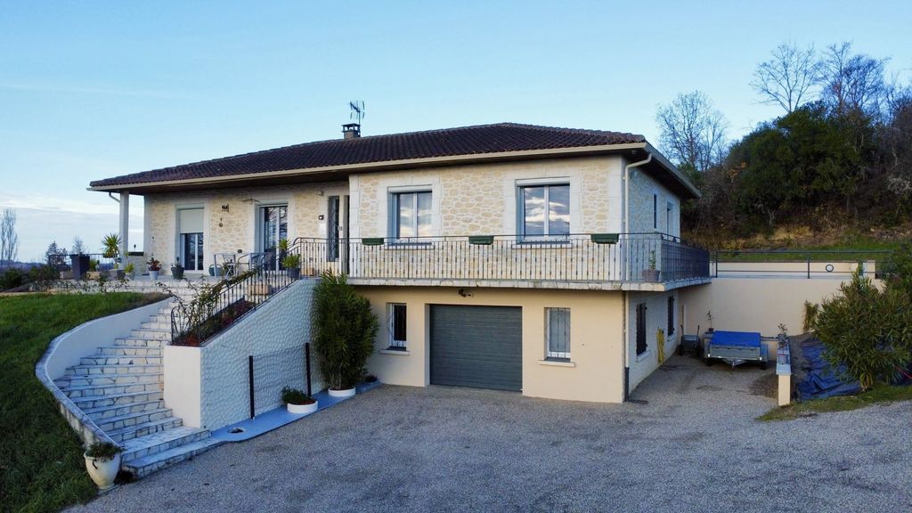 Property photo 1 of 27