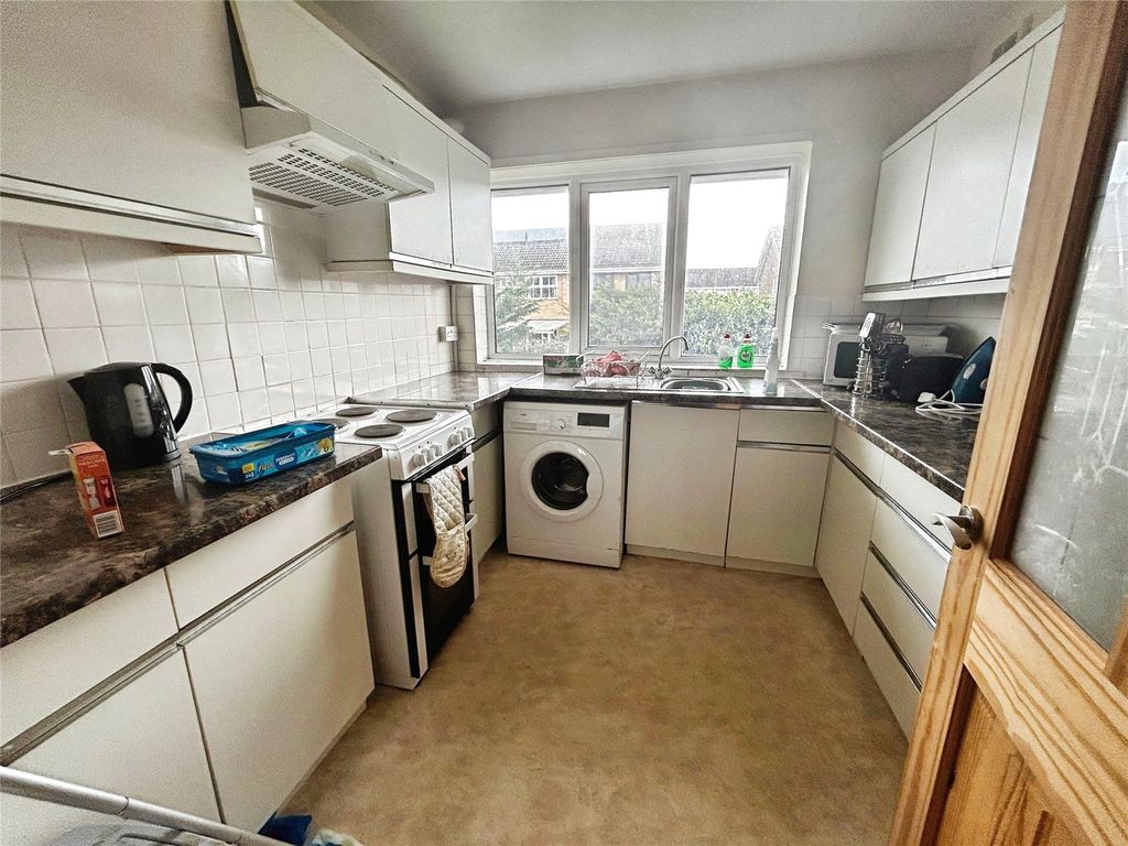 Property photo 3 of 6 Picture No. 02