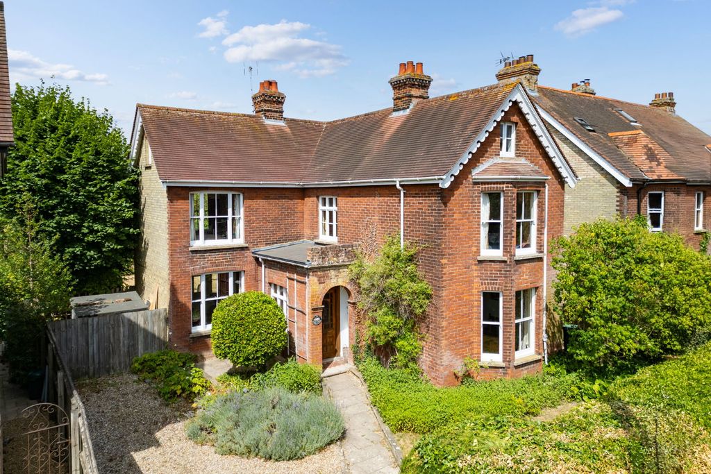 Property photo 1 of 26