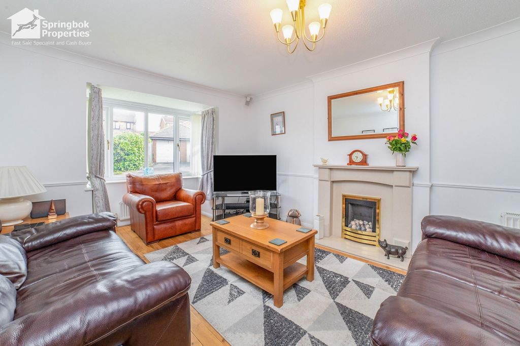 Property photo 2 of 14 1