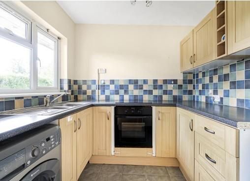 Property photo 3 of 6 Kitchen.Jpg