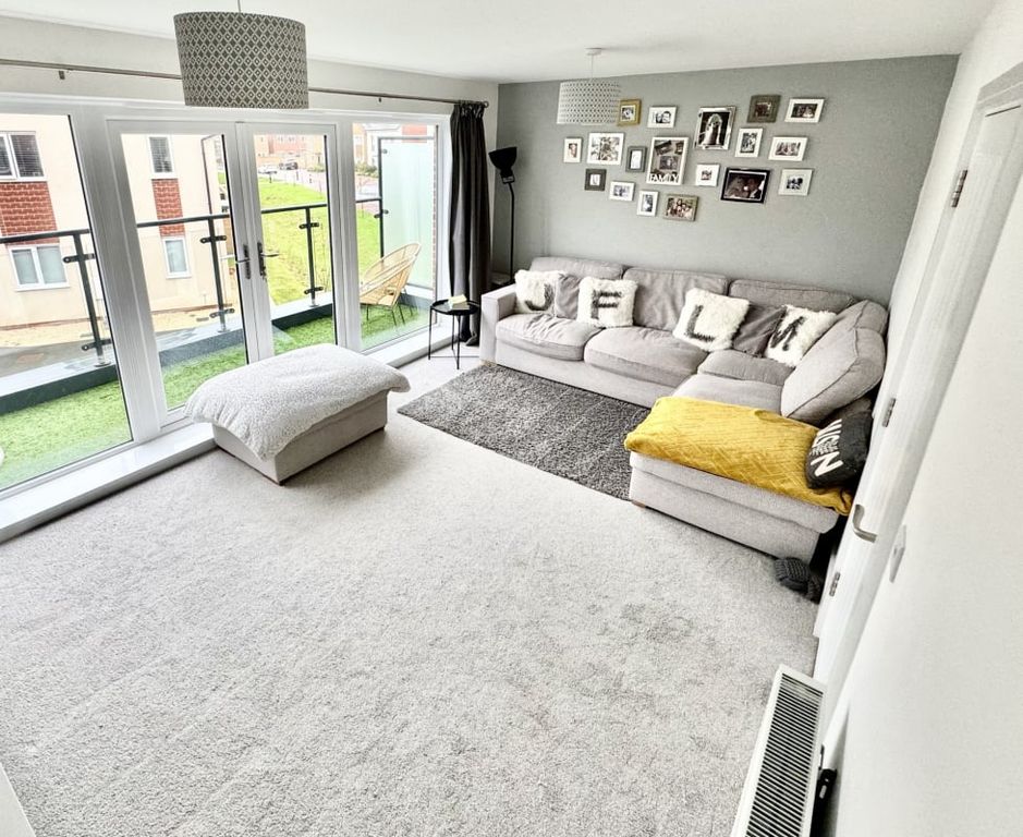 Property photo 3 of 10