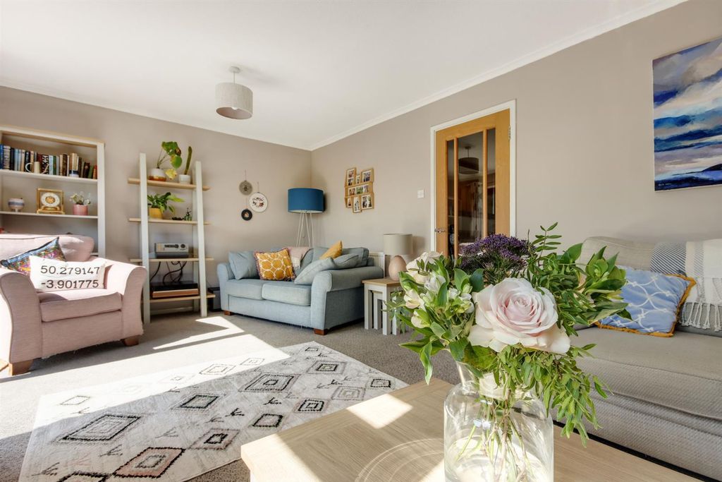 Property photo 3 of 15 59528_019.Jpg