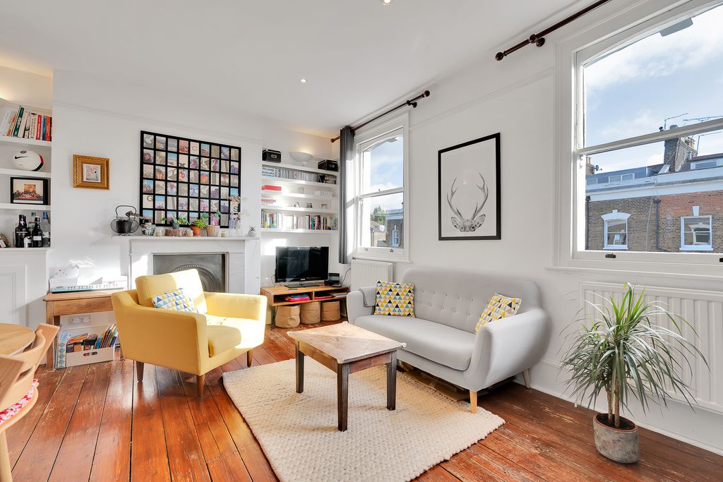 Property photo 2 of 13 Photo 02