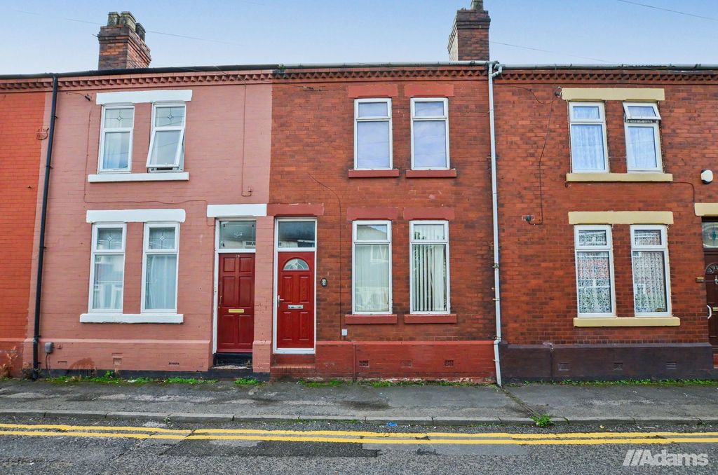 Property photo 1 of 16