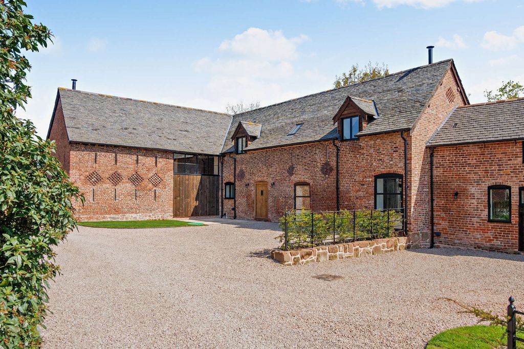 Property photo 1 of 27 Front