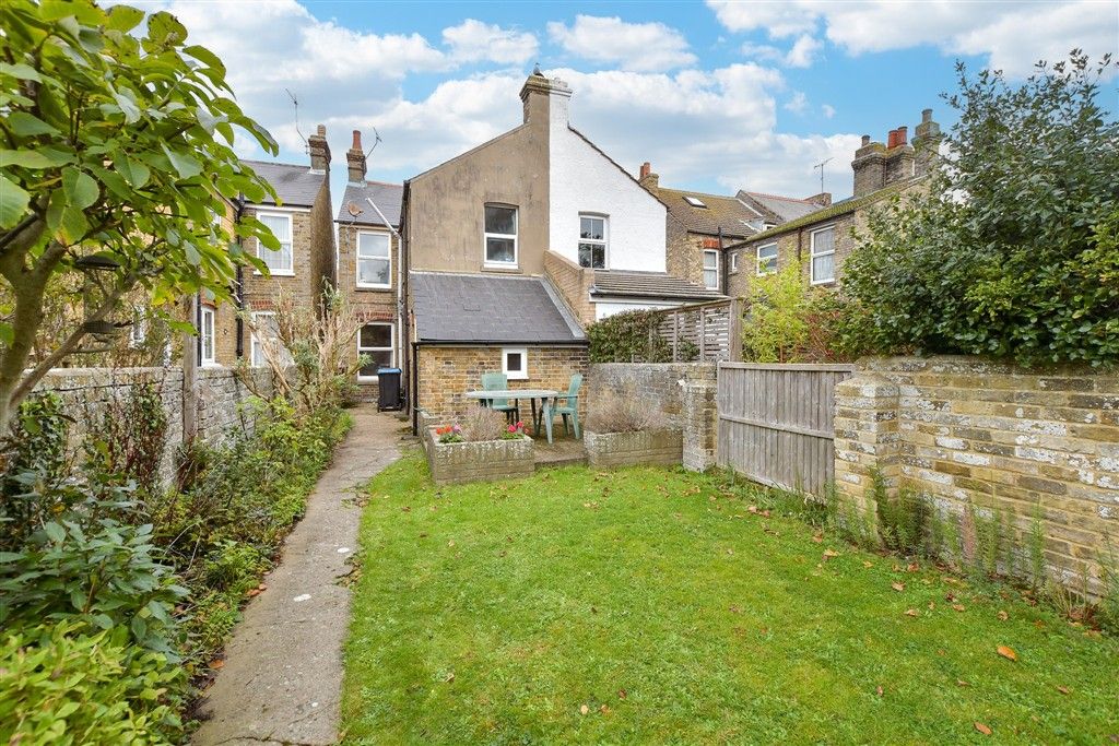 Property photo 1 of 11 Rear Elevation