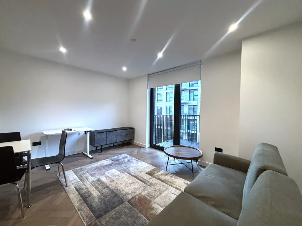 Property photo 1 of 5