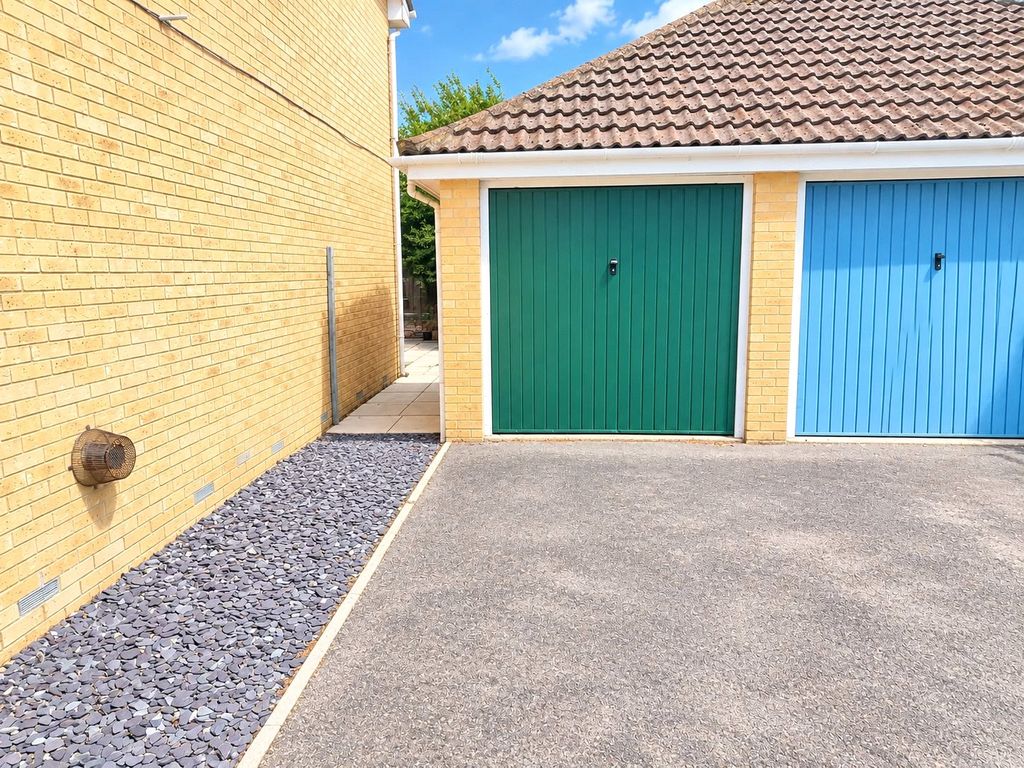 Property photo 2 of 14 Picture No. 76
