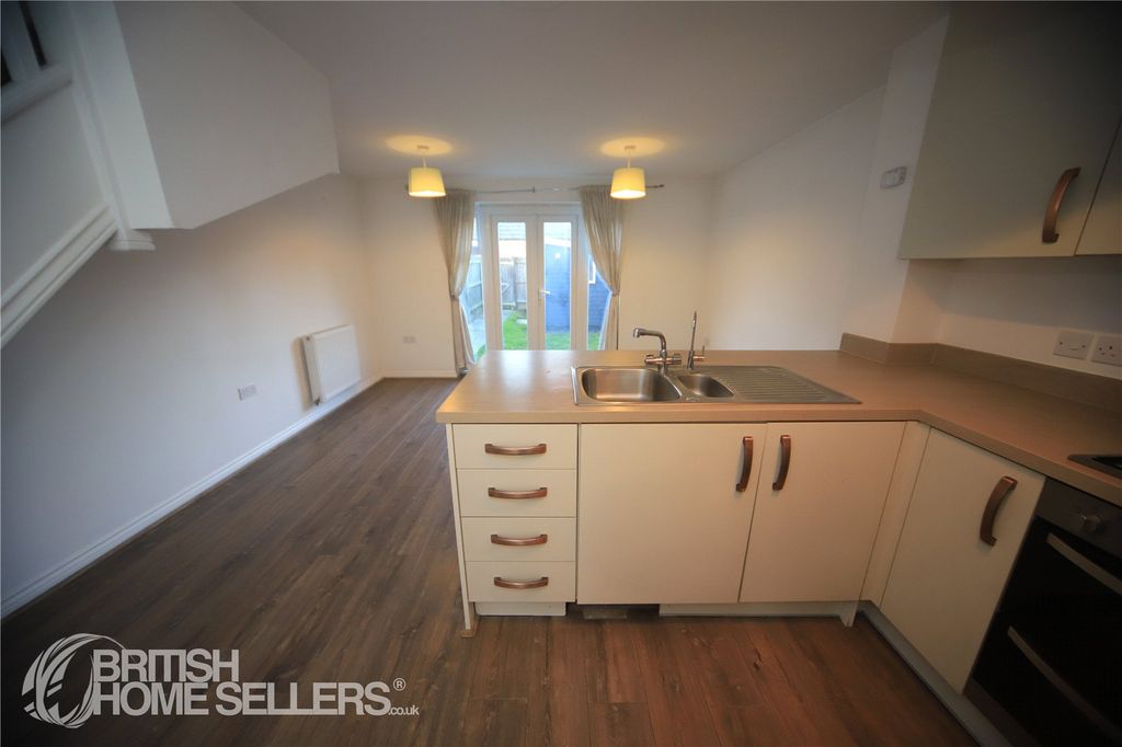 Property photo 3 of 18 3