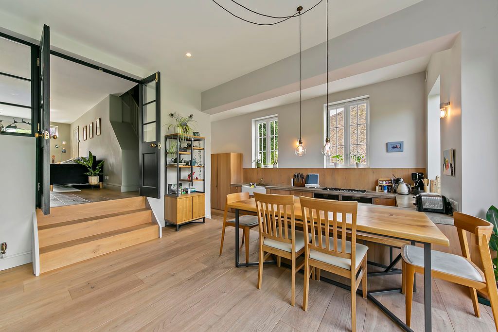 Property photo 3 of 20 Dining Room