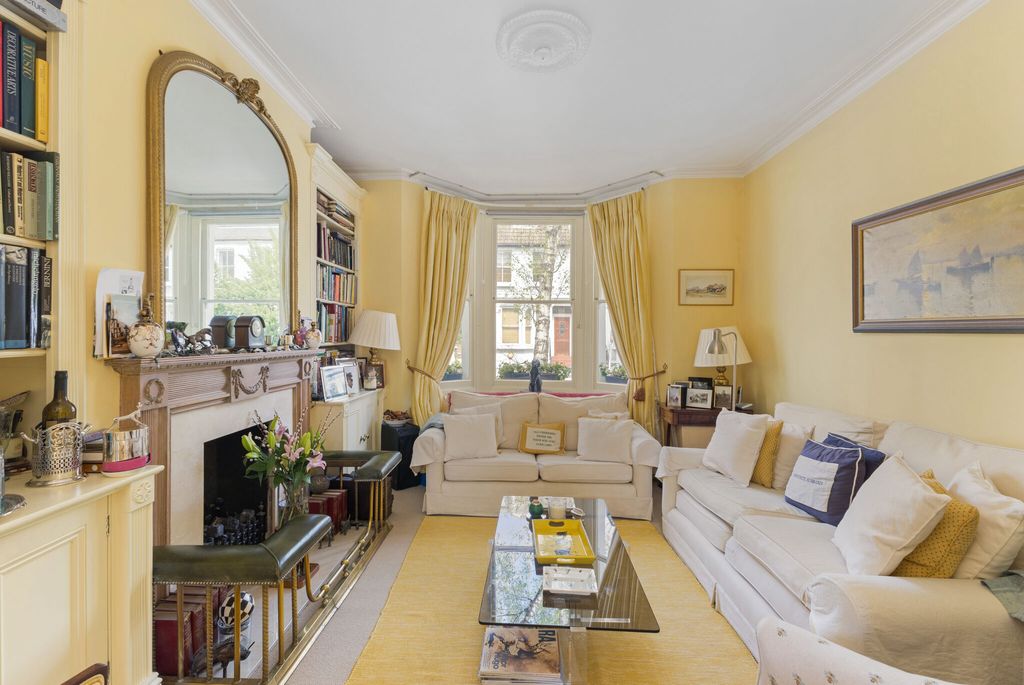 Property photo 1 of 17 2